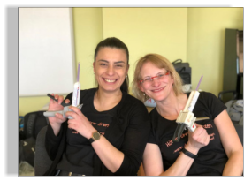 Man ist bereit und vermittelt gute Laune